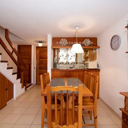 Parque Santiago I, Duplex, Sea View, Wi-fi 美洲海滩